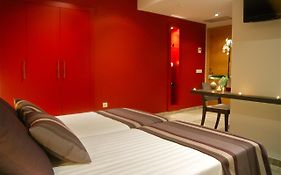 Restaurante Y Alojamiento Can Mach